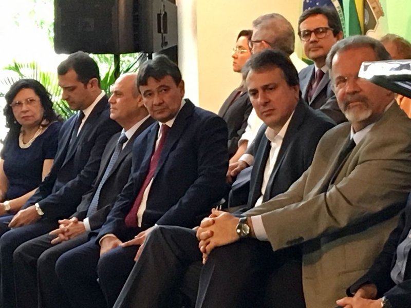 Como ficou acordado durante o encontro de governadores, no dia 6, em Teresina, foi lançado o Centro Integrado de Inteligência de Segurança Pública do Nordeste para combater o crime organizado na região, que funciona em Fortaleza; para o governador Wellington Dias (PT), "É claro que precisamos desses e outros passos, mas a integração de toda a inteligência é o mais importante. É um passo decisivo para o controle da criminalidade e redução da violência"