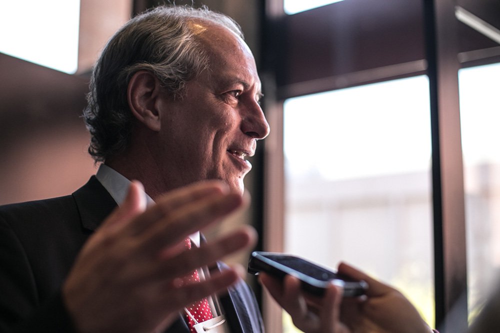 30/03/2016 - PORTO ALEGRE, RS, BRASIL - entrevista com Ciro Gomes. Foto: Guilherme Santos/Sul21