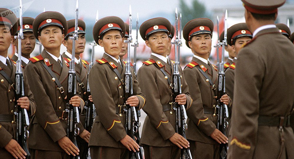 Os EUA não deixaram passar no Conselho de Segurança da ONU o projeto de declaração da China e Rússia em apoio ao progresso na resolução da situação na península coreana, informou o porta-voz da missão permanente da Rússia na ONU, Fyodor Strzhizhovsky; "A decisão dos EUA de suspender os trabalhos sobre a iniciativa sino-russa sem qualquer discussão entre os membros do Conselho de Segurança da ONU coloca questões sobre as verdadeiras intenções de Washington em meio ao degelo nas relações intercoreanas", notou a missão diplomática russa