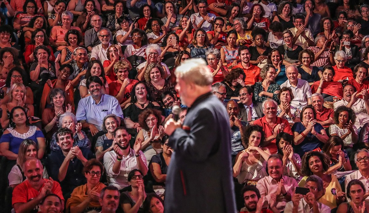 Ex-presidente Lula em ato com artistas e intelectuais no Rio de Janeiro. Foto Ricardo Stuckert