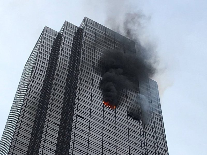 Incêndio na Trump Tower deixa 1 morto e 4 feridos em Nova Iorque (07.04.2018)
