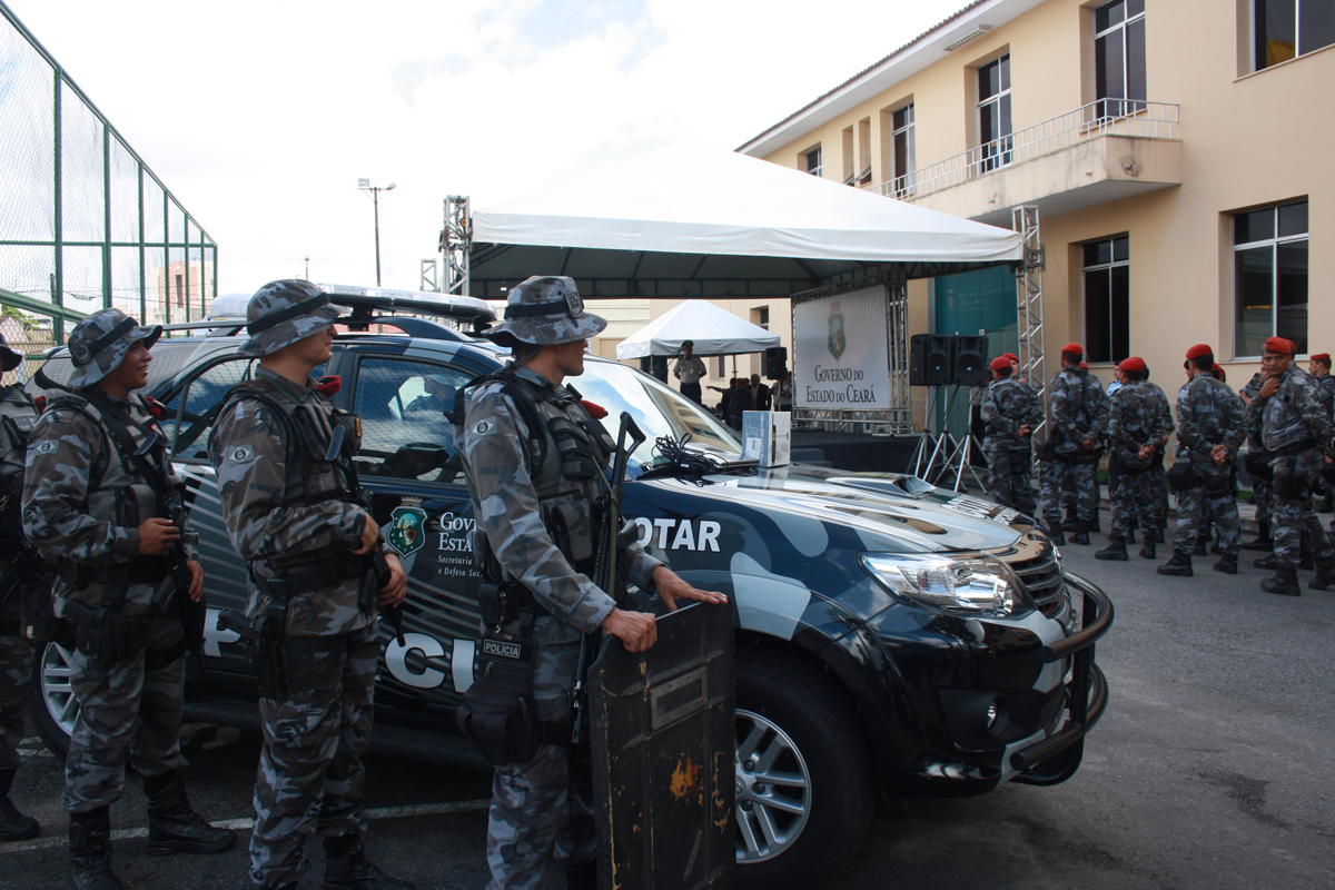 Na manhã deste sábado (3), o governador Camilo Santana (PT) assina Ordem de Serviço para o início das obras da nova sede do Batalhão de Polícia de Choque, que funcionará na Praia do Futuro. A nova unidade será construída pelo Grupo M. Dias Branco em terreno de 10.000 m² cedido pela empresa