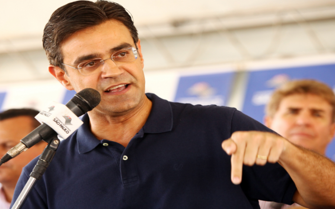 O PSB em São Paulo gostaria de contar com o deputado federal Rodrigo Garcia (DEM) como candidato a vice-governador na chapa que terá o atual vice-governador do estado, Márcio França, como candidato ao Palácio dos Bandeirantes; segundo a coluna Expresso, o democrata vinha sendo cotado como possível vice numa aliança com o PSDB, uma possibilidade que ficou mais remota por causa da proximidade dos tucanos com o PSD, do ministro Gilberto Kassab