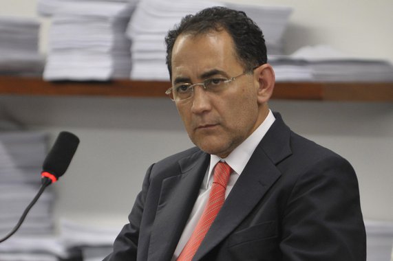 Ex-presidente da Câmara João Paulo Cunha, do PT de São Paulo, voltou a protagonizar um caso de repercussão nacional no Supremo Tribunal Federal (STF); desta vez, como advogado responsável por uma decisão que pode beneficiar o ex-presidente Lula; pedido de habeas corpus de Lula para evitar a prisão em segunda instância menciona a decisão obtida por João Paulo e chegou ao Supremo na sexta-feira (2)