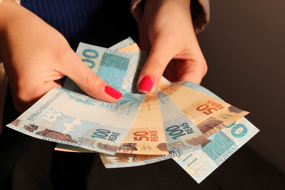 De acordo com o IBGE, em Alagoas o rendimento por pessoa tem média de R$ 658, só ficando à frente do Maranhão (R$ 597); valores foram obtidos a partir dos rendimentos brutos efetivamente recebidos no mês de referência da pesquisa, acumulando as informações das primeiras entrevistas do 1º, 2º, 3º e 4º trimestres da Pesquisa Nacional por Amostra de Domicílios Contínua (PNAD Contínua)
