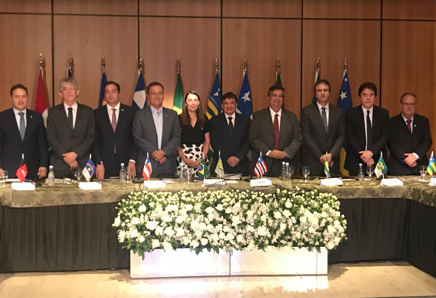 Em encontro dos governadores do Nordeste nesta terça-feira (6), em Teresina (PI), a proposta de Camilo Santana (PT) de criação de um Centro Regional de Inteligência da Polícia Federal do Nordeste, tendo o Ceará como sede contou com o apoio de todos os gestores da região. “Se a gente conseguir a criação desses centros regionais, iremos fortalecer muito a nossa luta contra o crime organizado e ajudaria na construção de políticas mais firmes nos estados e nacionalmente”, afirmou Camilo