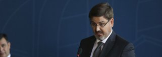 A agência de notícias Reuters divulgou uma reedição da entrevista publicada com o diretor-geral da Polícia Federal, Fernando Segovia. De acordo com a agência, o dirigente afirmou que até o momento não há indício de crime no caso do decreto dos portos que apura eventual crime de Michel Temer, "indicando, em vez de afirmando, que a tendência é que a PF arquive o caso"