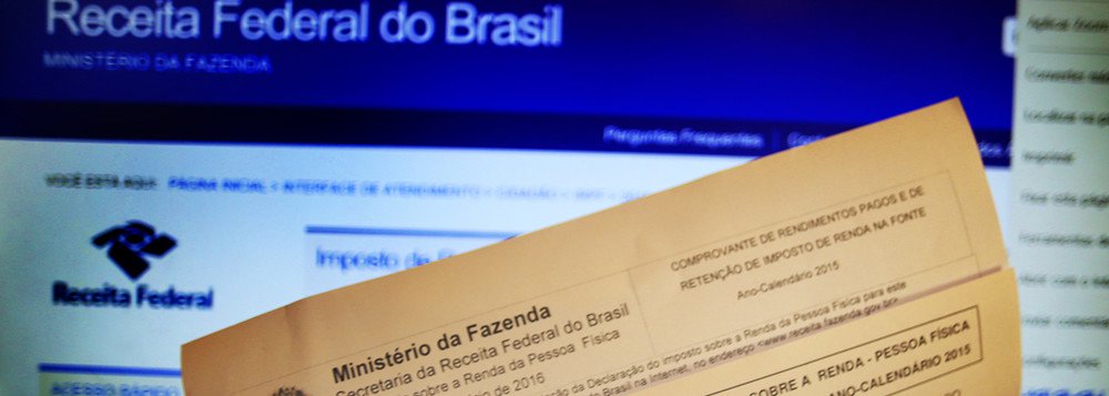 S'ao paulo 21 abril 2016 dia 29 de abril [e o ultimo dia para entrega do imposto de renda. foto Fernanda Carvalho fotospublicas