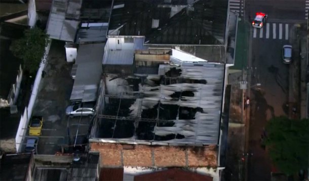 A pouco mais de um mês para o carnaval, uma das 14 escolas de samba de São Paulo, do grupo especial, a Acadêmicos do Tucuruvi, teve o seu galpão atingido por um incêndio no início da manhã de hoje (4), na rua Bartolomeu de Torales, 200, na Vila Mazzei, bairro da zona norte da capital paulista; Corpo de Bombeiros informou que, às 6h12, o fogo tinha acabado; não houve vítimas, apenas danos materiais