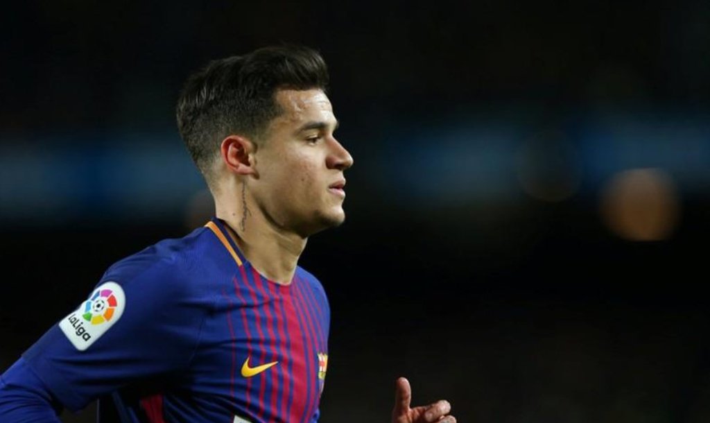 Contratado por um valor recorde, Philippe Coutinho precisará de tempo para se entrosar no Barcelona, disse o técnico Ernesto Valverde após a estreia discreta do brasileiro como titular da equipe na vitória de 2 x 1 sobre o Alavés, no domingo, pelo Campeonato Espanhol; todos os olhos estavam voltados para o jogador de US$ 200 milhões, mas ele foi substituído pelo atacante Paco Alcácer no segundo tempo, quando o Barça buscou a vitória depois de ficar atrás no placar devido a um gol de John Guidetti aos 23 minutos, reagindo graças a Luis Suárez e Lionel Messi
 