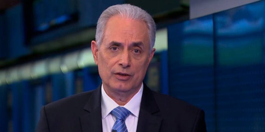 Surpreendendo os milhões de telespectadores da Globo que o consideravam tão somente um bom leitor de teleprompter, William Waack publicou um artigo na Folha de S. Paulo intitulado 'Não sou racista, minha obra prova'", escreve o colunista Alex Solnik; "A surpresa é que ninguém sabia que ele tinha 'uma obra' a respeito de racismo – ou de outro assunto qualquer, como, por exemplo, Gilberto Freyre - e nem ficou sabendo depois de ler o artigo porque ele não teve a gentileza de citar um trecho sequer de alguma obra sua para provar a veracidade do título"; diz "Não importa o que ele tenha escrito em suas obras completas; ele não ficará conhecido por nada que escreveu"