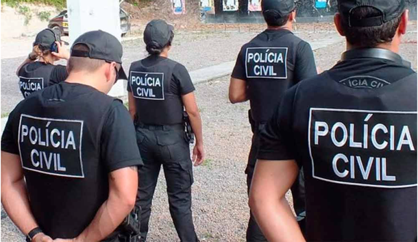 O início das aulas do Curso de Formação da segunda turma de aprovados no concurso da Polícia Civil será oficializado nesta terça-feira (16). Foram convocados 730 futuros delegados, inspetores e escrivães para participarem das aulas na Academia Estadual de Segurança Pública (Aesp)