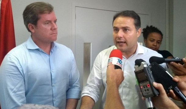 Com Marx Beltrão fazendo questão de confirmar a decisão que já foi tomada, o MDB em Alagoas terá dois candidatos ao Senado Federal nas eleições deste ano pela situaçao; além dele, o outro postulante é o senador Calheiros; atual ministro do Turismo, Marx anunciou que deixa o cargo até abril, sem especificar a data exata, para entrar na disputa de 'corpo e alma'