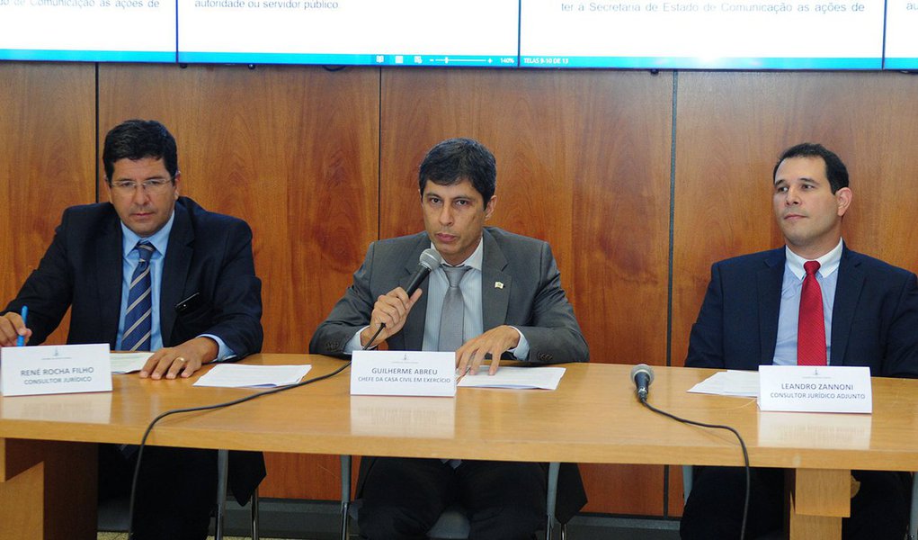 Decreto publicado pelo Governo do Distrito Federal promete até demissão para agentes públicos que descumprirem normas; objetivo da norma é evitar o uso da máquina pública nas eleições de 2018