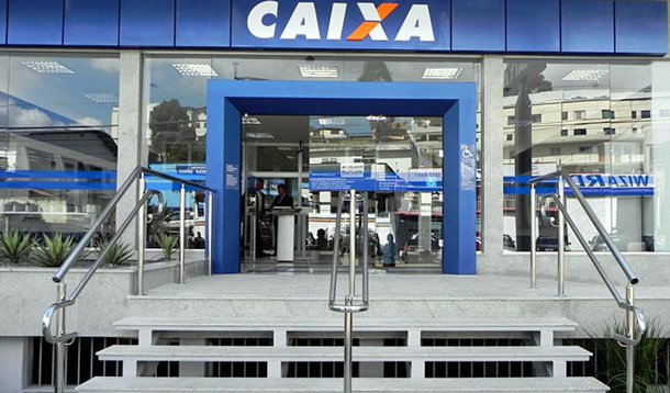A tendência do atual Conselho de Administração da Caixa é afastar de forma definitiva quatro vice-presidentes do banco que foram afastados de seus cargos por 15 dias - Deusdina dos Reis Pereira (Fundos de Governo e Loterias), Roberto Derziê de Sant'Anna (Governo), Antônio Carlos Ferreira (área Corporativa) e José Henrique Marques da Cruz, chefe da área de Clientes, Negócios e Transformação Digital; procuradores responsáveis pela Operação Greenfield enviaram um ofício a Temer, alertando que ele poderia ser responsabilizado por "eventuais novos ilícitos" cometidos pelos gestores do banco