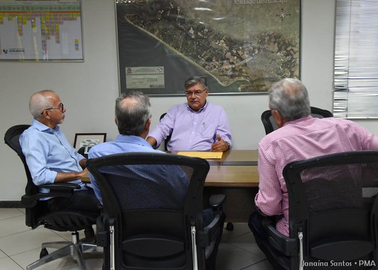 Realizada pelo Sebrae, a Feira de Sergipe está em sua 17a edição, mostrando a cultura, o folclore e outras manifestações artístico-culturais do estado; a capital Aracaju estará presente no evento com um estande da Secretaria de Indústria e Comércio e da Fundação de Formação para o Trabalho