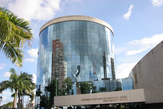 A Assembleia Legislativa deve colocar em votação, na próxima semana, o projeto de Lei do Tribunal de Justiça, criando a Vara de Delitos de Organizações Criminosas. A criação de uma vara específica para o crime organizado é uma recomendação do Conselho Nacional de Justiça. O assunto ganhou relevância no Ceará após o assassinato de 14 pessoas durante uma festa na periferia de Fortaleza no fim de janeiro, que ficou conhecido como Chacina das Cajazeiras
 
 