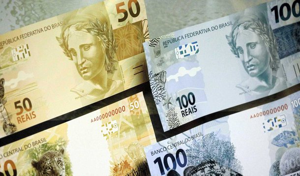 Tesouro Nacional informou que 18 estados solicitaram a renegociação das dívidas com a União, no valor total de R$ 458,9 bilhões, o que deverá resultar em uma redução potencial no fluxo de pagamentos da dívida com a União de R$ 44,7 bilhões de julho de 2016 e junho deste ano; todos os estados beneficiados terão suas dividas alongadas em 240 meses