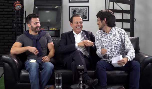 O episódio de Marisa Letícia revela que João Doria não é só um mau gestor, é também um péssimo político. Ele deu ouvidos ao MBL, que tem feito campanha contra a homenagem a ex-primeira-dama, militante da democracia do final dos anos de chumbo da ditadura militar, quando organizou passeata de mulheres para pedir a libertação dos maridos presos, entre eles Lula; confira reportagem do DCM