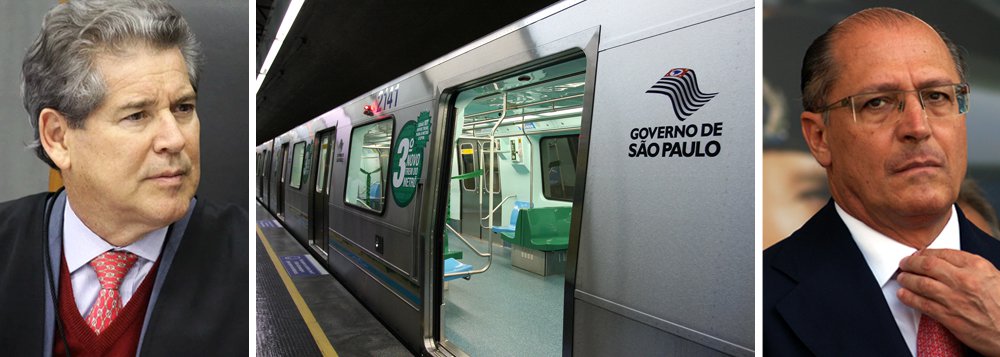 Conselheiro do Tribunal de Contas do Estado de São Paulo (TCE-SP), Antônio Roque Citadani criticou a tentativa do governador Geraldo Alckmin (PSDB) de privatizar as linhas 5 e 17 do metrô e que elas” virem um ônus enorme para o governo que passe a ter que indenizar as concessionárias”; ele também disse que o TCE já tomou dois cavalos de pau na linha amarela, “que disseram ser uma PPP, não é PPP coisa nenhuma”; Citadani também afirmou que a linha 6, “vendida como a oitava maravilha do mundo, acabou mostrando que não é maravilha nenhuma e é um desastre para as pessoas que tiveram os seus imóveis desapropriados”; veja o vídeo