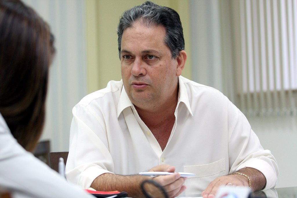 Nelson Nahim é irmão do ex-governador do Rio de Janeiro, Anthony Garotinho; ele foi preso junto com outras 12 pessoas em junho de 2016 em uma investigação da Polícia Civil e do Ministério Público sobre exploração sexual de crianças e adolescentes em Campos dos Goytacazes (RJ); ele foi condenado em primeira instância a 12 anos de prisão por estupro de vulnerável, coação no curso do processo e exploração sexual de adolescentes, mas foi solto poucos meses depois através de um pedido de habeas corpus do STF