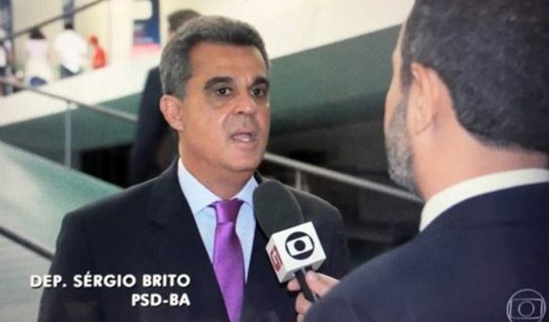 O deputado federal Sérgio Brito (PSD-BA) aparece como um dos mais faltosos na Câmara dos Deputados; segundo o levantamento, ele esteve ausente a 42@ das sessões; situação constrangedora foi justificada pelo parlamentar “por problemas de saúde”