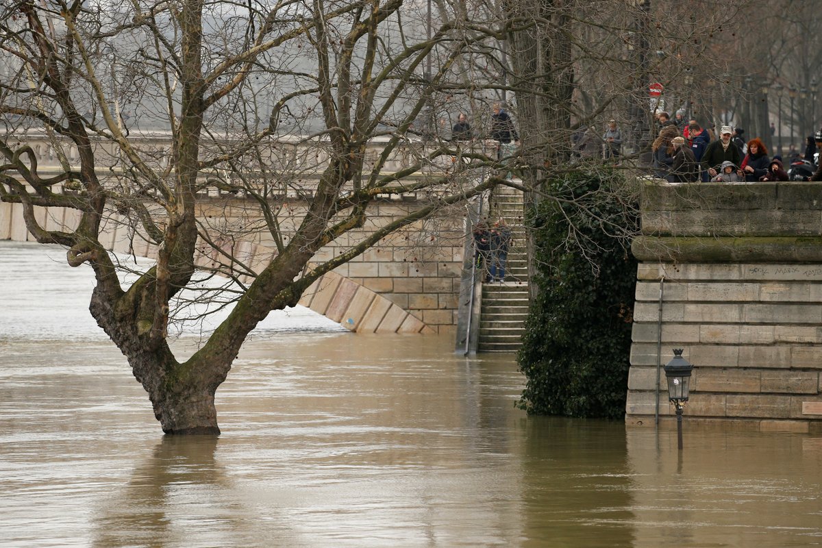 Enchente do rio Sena, em Paris