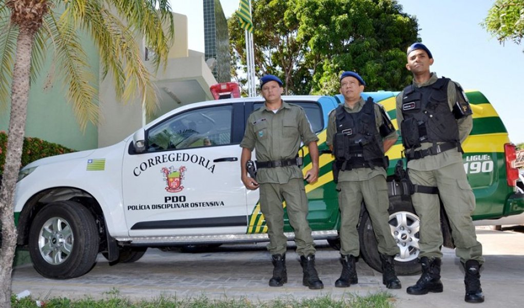O Piauí foi o estado do Nordeste que mais reduziu o número de assassinatos em 2017, em relação ao ano de 2016; enquanto a região como um todo registrou um recorde de 17.913 assassinatos no ano passado, contra 15.077 no ano anterior, no Piauí, a redução foi de 705 para 649 mortes violentas