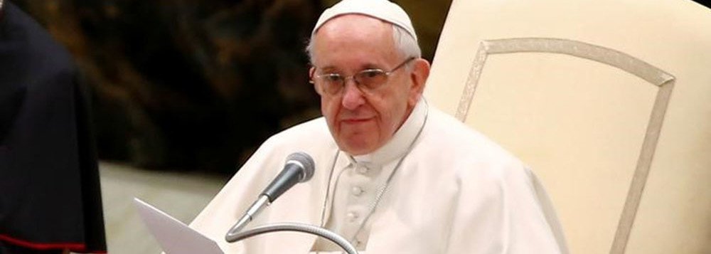 "A normalização das relações entre a Igreja Católica e a China, esperada para as próximas semanas é resultado de um dos mais notáveis feitos de Francisco: a mudança radical operada na geopolítica do Vaticano", diz Mauro Lopes, em seu blog Caminho Pra Casa; "Sobre os Estados Unidos, o blogueiro afirma que "o governo americano, especialmente sob Trump, está de cabelo em pé com o movimento Vaticano-Pequim, que pôs a pique a estratégia de Guerra Fria renovada da Casa Branca"