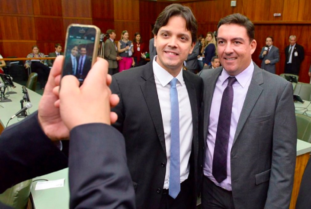 Resultado da política de comunicação implantada pelo presidente José Vitti (PSDB), o Portal da Assembleia Legislativa de Goiás alcançou 582.359 mil acessos em 2017, com média mensal de 25.434 de usuários únicos; número geral de acessos é cerca de 30% maior do que o registrado ao longo de 2016; o mês com o maior número de acessos foi maio de 2017, com 72.349 visitas. Uma sequência de três matérias jornalísticas sobre a aprovação da Emenda Constitucional que delimitava teto de gastos do Estado foram as mais acessadas na época