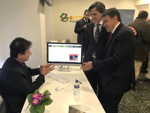 O governador Wellington Dias assinou, nesta quinta-feira (22), um protocolo de cooperação técnica e participou da inauguração da sede da Associação Portugal Mata Viva, que adotará o mesmo modelo de sistema operacional e a plataforma de vendas dos ativos ambientais que será executado no Piauí, através do meio Ativo Verde Piauí