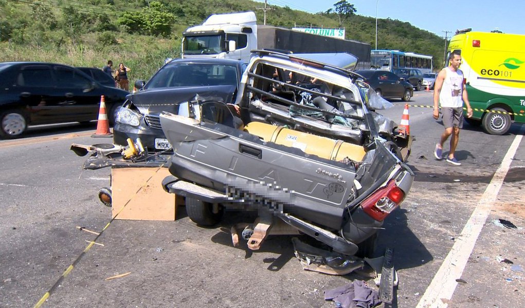 Balanço divulgado nesta quinta-feira (18) pela Polícia Rodoviária Federal mostra uma redução de 8,8% nos acidentes em rodovias federais no estado de Alagoas; o estado registra queda nos acidentes graves em suas rodovias pelo quinto ano seguido