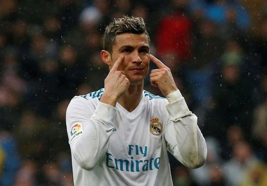 "esse é o clube dele e onde ele precisa estar", disse o técnico do Real Madrid, Zinedine Zidane; o jogador. de 32 anos, renovou seu contrato com o Real em novembro de 2016 até junho de 2021, mas está cobrando um novo acordo para elevar seu salário para o mesmo nível de Lionel Messi e Neymar, os jogadores mais bem pagos do mundo, de acordo com reportagens