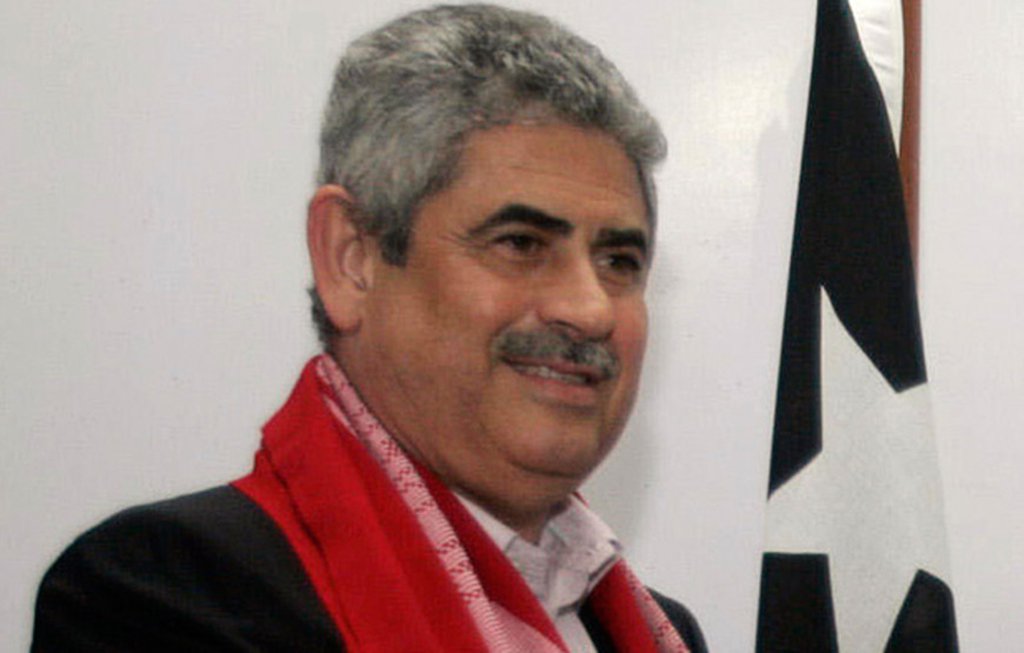 Procuradores de Portugal identificaram formalmente o presidente do time de futebol Benfica, Luis Filipe Vieira, como suspeito em uma investigação sobre um esquema de corrupção que também envolve um juiz de alto escalão, informou a Procuradoria-Geral; segundo o órgão, a investigação tem como foco “suspeitas de aceitação de vantagens indevidas, ou possivelmente corrupção, lavagem de dinheiro, tráfico de influência e sonegação fiscal”