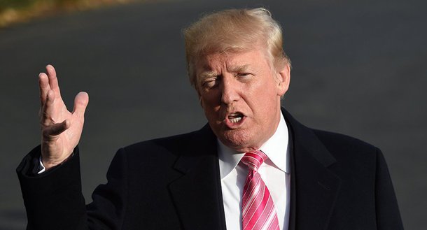 O presidente norte-americano, Donald Trump, ao assinar em dezembro de 2017 a lei da defesa nacional, aprovou o desenvolvimento de um míssil que viola as disposições do Tratado de Forças Nucleares de Alcance Intermediário, escreve a revista Time; o orçamento do projeto do míssil de cruzeiro móvel de posicionamento terrestre constitui 25 milhões de dólares; nova elaboração seria a resposta à instalação pela Rússia dos seus próprios mísseis, que alegadamente "contradizem" o tratado