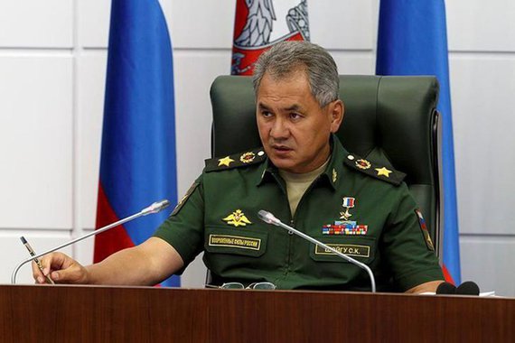 Moscou está pronta para compartilhar suas experiências na luta contra drones, que os terroristas começaram a usar em seus ataques em várias regiões, incluindo a Síria; atualmente, os drones representam um novo tipo de ameaça terrorista para Síria, porque os extremistas os usam em ataques com alcance de mais de 100 quilômetros, revelou o ministro da Defesa russo Sergei Shoigu, durante sua visita em Mianmar; "Um novo tipo de ameaça terrorista — veículos aéreos não tripulados (VANT) — com mais de 10 quilômetros de alcance surgiu na Síria", declarou Shoigu