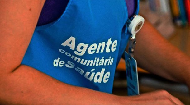 O Governo do Estado iniciou o repasse financeiro para a complementação da remuneração dos Agentes Comunitários de Saúde (ACS) e de Combate às Endemias (ACE) no Maranhão. O incentivo poderá beneficiar até 15.927 profissionais, através da transferência de recursos financeiros do Fundo Estadual de Saúde aos Fundos Municipais de Saúde, mediante cumprimento de metas definidas com base nos parâmetros de saúde estabelecidos pela gestão estadual