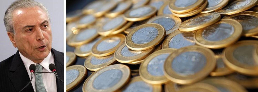 Levantamento feito pelo SPC aponta que em cada 10 brasileiros com renda superior a cinco salários mínimos (R$ 4.690), apenas três (30%) conseguiram encerrar o último mês de novembro com sobras de dinheiro; considerando a população de todas as classes sociais, somente 20% conseguiram fechar novembro com sobras contra 70% de não poupadores; conjuntura econômica do golpe que alçou Michel Temer ao poder segue fazendo estragos junto à população e já deixou mais de 12 milhões de  desempregados