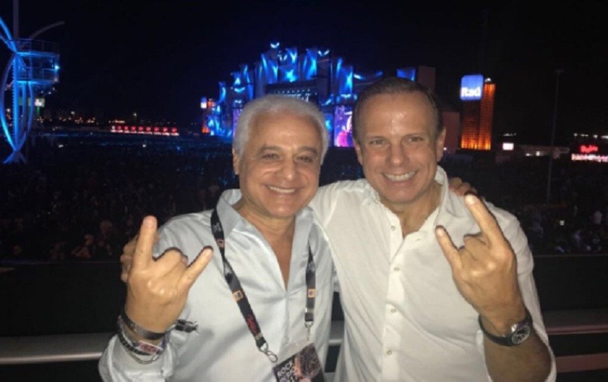 Os auditores viram pelo menos três irregularidades no contrato que a gestão tucana assinou com a empresa Dream Factory, da família Medina; a empresa também gerencia a marca Rock in Rio, onde Doria esteve em setembro