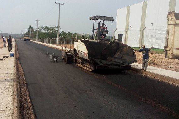 O Governo do Estado por meio da Secretaria de Indústria, Comércio e Energia (Seinc), entregou nesta sexta-feira (2), as obras do Parque Empresarial de Imperatriz nesta sexta (02); localizado à margem da BR-010, o Parque Empresarial de Imperatriz, conta com um modal de transportes que inclui a Rodovia Belém-Brasília e as ferrovias Norte-Sul e Carajás, abrigando empresas de diversos ramos