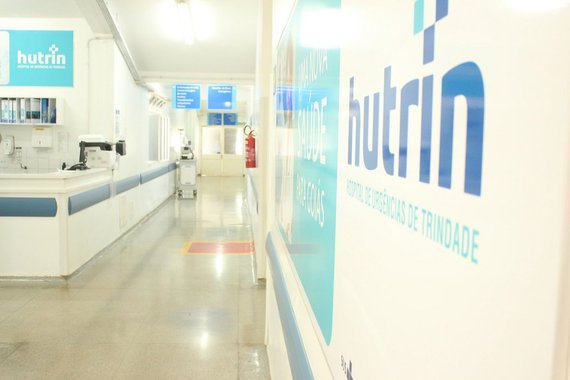 O Hospital Estadual de Urgências de Trindade Walda Ferreira dos Santos (Hutrin), administrado desde 2014 pelo Instituto de Gestão em Saúde (Gerir), será recomendado para receber o Certificado de Qualidade Nível 1 da Organização Nacional de Acreditação (ONA); pedido será feito pelos avaliadores do Instituto Brasileiro para Excelência em Saúde (Ibes), que estiveram na unidade nesta segunda (29) e terça-feira (30/01), quando percorreram os departamentos para verificar os requisitos de qualidade assistencial e segurança para o paciente; o Hutrin passará a fazer parte de um grupo seleto de 4,61% dos 6.140 hospitais de todo o País, que possuem a acreditação
