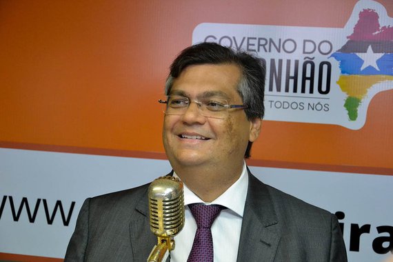 O governador do Maranhão, Flávio Dino, do PCdoB, foi o gestor que mais cumpriu promessas feitas na campanha eleitoral de 2014 até o momento, segundo ranking com todos os governadores; segundo o G1, em três anos de mandato, Dino cumpriu 91,89% do que prometeu para sua gestão; governador é candidato à reeleição e tem promovido uma verdadeira revolução no Maranhão, no momento em que o País vive sua pior crise econômica e política