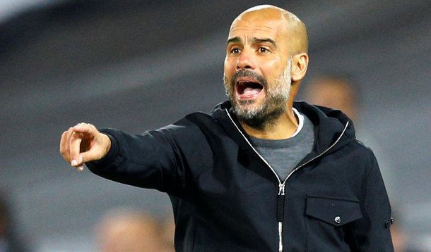 O técnico do Manchester City, Pep Guardiola, pediu aos árbitros do Campeonato Inglês que sejam mais rígidos na proteção dos atletas contra os jogadores desleais; Kevin de Bruyne e Raheem Sterling sofreram entradas duras no último fim de semana, na vitória sobre o Tottenham Hotspurpor 4 a 1, e o zagueiro do City Nicolás Otamendi também foi violento, mas acabou não sendo expulso; o argentino recebeu um cartão amarelo por atingir o atacante Harry Kane no rosto com sua chuteira