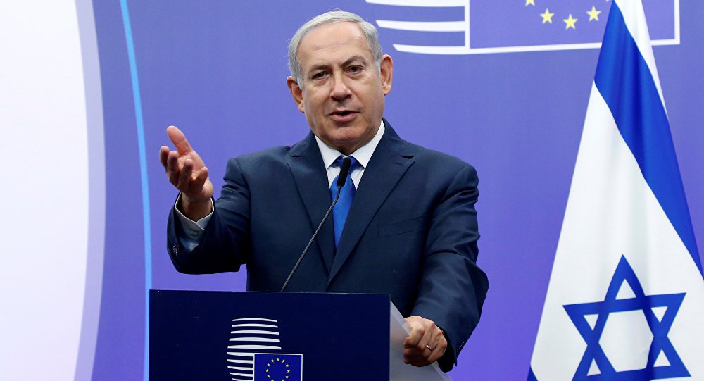 Seguindo os passos dos EUA, Israel anunciou sua saída da Unesco, citando "ataques" da organização; decisão ocorre depois que 128 membros da ONU votaram para rejeitar o reconhecimento feito pelos EUA de Jerusalém como capital de Israel; a decisão foi baseada nas "tentativas da agência da ONU de desconectar a história judaica da terra de Israel", disse o porta-voz do Ministério de Relações Exteriores, Emmanuel Nahshon; ele acrescentou que a carta oficial de retirada será apresentada até o final do ano e que Israel deixará efetivamente a organização até o final de 2018