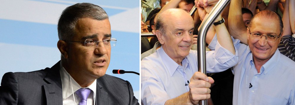  Para o jornalista Kennedy Alencar, a revelação das empreiteiras Odebrecht e Camargo Corrêa de que formaram cartel em obras públicas durante governos tucanos em São Paulo tem potencial para atrapalhar os projetos eleitorais de Geraldo Alckmin e José Serra; os tucanos temem uma delação de Paulo Viera da Costa, ex-diretor da Dersa e arrecadador de recursos para os tucanos  "A formação de um cartel reforça a imagem de que os tucanos jogaram sua corrupção para debaixo do tapete", diz Kennedy