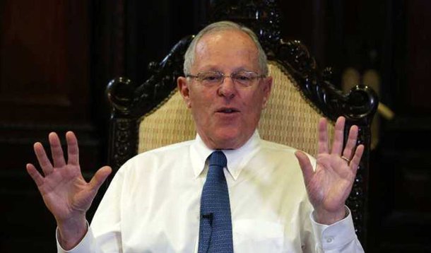 O presidente do Peru, Pedro Pablo Kuczynski, sinalizou na quarta-feira que seus dois vice-presidentes irão renunciar se o Congresso aprovar sua destituição da Presidência do país, e chamou a tentativa da oposição de retirá-lo do cargo de um "golpe" que precisa ser enfrentado