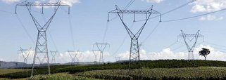 Os clientes da Eletrobras – Distribuição Piauí foram surpreendidos com um aumento exorbitante na conta de energia no mês de dezembro – consumo de novembro; o valor cobrado chegou a mais de 50% em relação ao valor da conta de energia em outubro; o aumento no valor da conta não foi provocado apenas pela bandeira vermelha