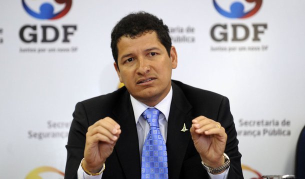 Delegado Sandro Avelar passou a ser o mais cotado para ocupar o cargo de diretor executivo da PF, o número dois na hierarquia da corporação; Avelar foi secretário de Segurança Pública do Distrito Federal e é ligado a Tadeu Filippelli, ex-vice-governador do DF e ex-assessor especial do presidente Michel Temer que chegou a ser preso pela PF numa operação que investigou desvio de recursos públicos nas obras do Estádio Nacional de Brasília