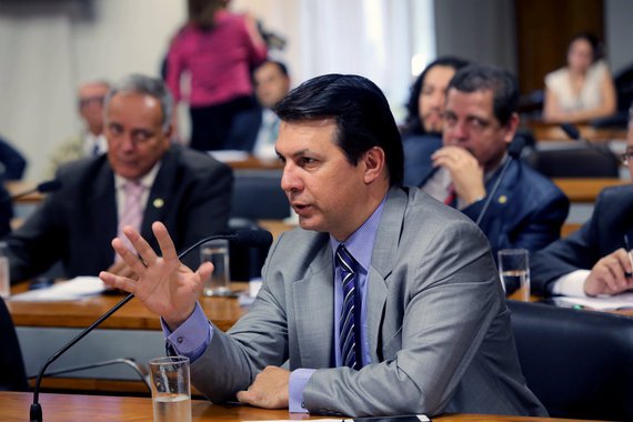 O relator da Reforma da Previdência na Câmara dos Deputados, deputado Arthur Maia (PPS-BA), diz que um dos pontos a ser alterado no projeto de lei é do tempo mínimo de 15 anos de contribuição para aposentadoria; pela proposta original, o tempo mínimo de contribuição seria de 25 anos; além disso, o governo pensa em retirar do texto as alterações da previdência rural, mantendo as regras atuais