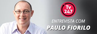 Presidente do diretório municipal do PT em São Paulo, Paulo Fiorilo falará à TV 247 sobre o governo João Doria (PSDB), além de outros temas envolvendo a capital paulista e o partido; no mês passado, ele questionou junto ao MP, por meio da legenda, as viagens do prefeito em horário de expediente; acompanhe às 17h30